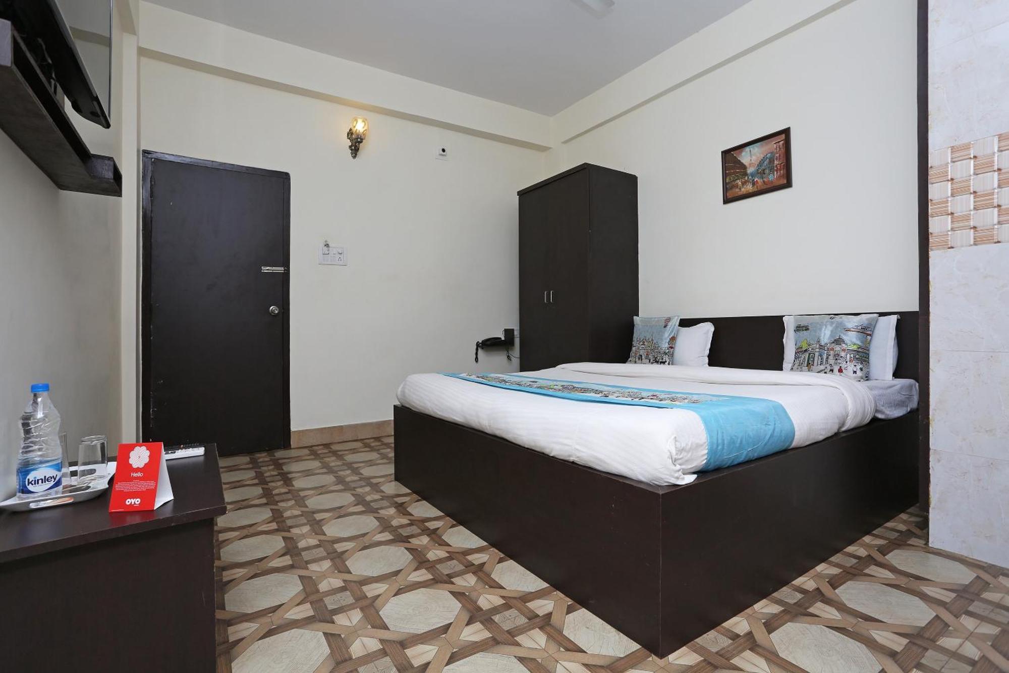Oyo Stellar Resort 부바네스 외부 사진