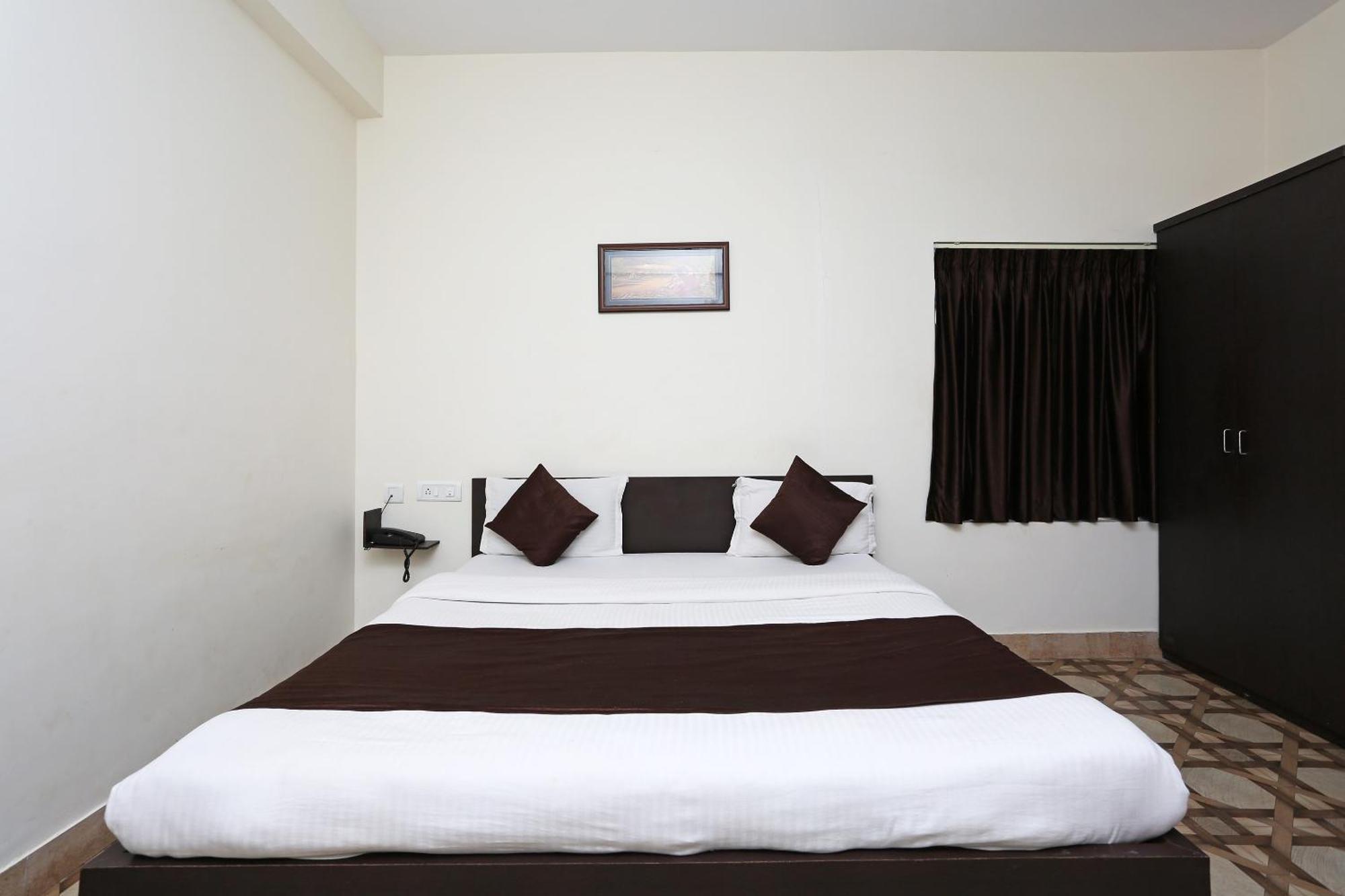 Oyo Stellar Resort 부바네스 외부 사진